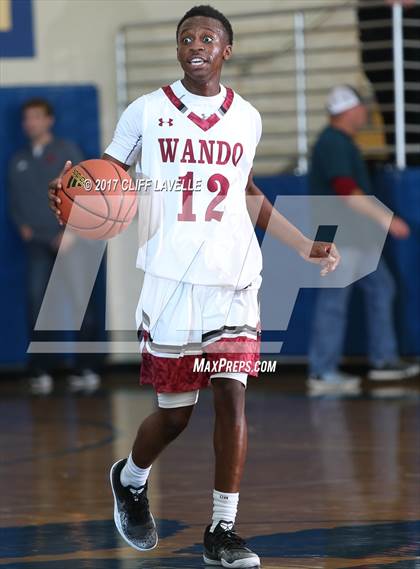 Thumbnail 3 in Pinewood Prep vs. Wando (Rotary Roundball Classic) photogallery.