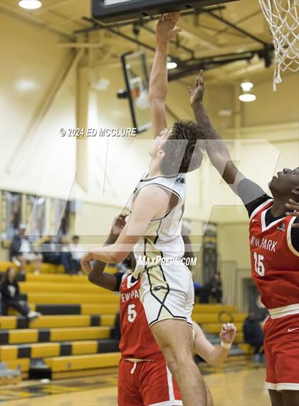 Thumbnail 3 in View Park vs Peninsula (Pirate Shootout Tournament) photogallery.