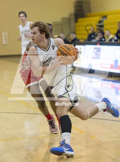 Thumbnail 3 in View Park vs Peninsula (Pirate Shootout Tournament) photogallery.