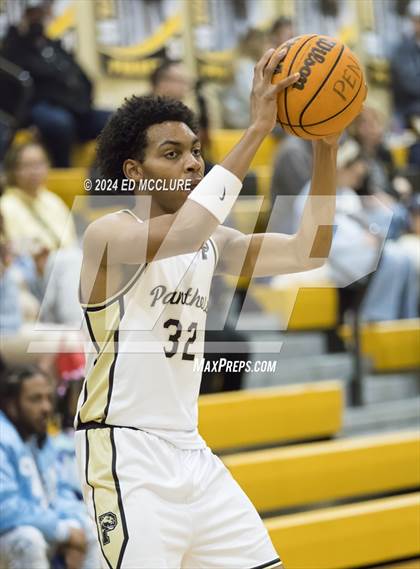 Thumbnail 1 in View Park vs Peninsula (Pirate Shootout Tournament) photogallery.