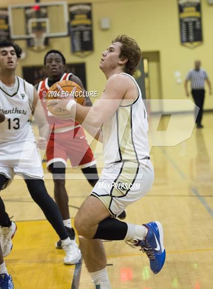 Thumbnail 1 in View Park vs Peninsula (Pirate Shootout Tournament) photogallery.