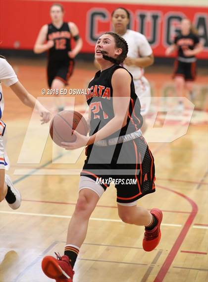 Thumbnail 1 in St. Joseph Notre Dame vs. Arcata (CIF NCS D4 Final) photogallery.