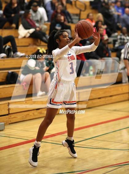Thumbnail 3 in St. Joseph Notre Dame vs. Arcata (CIF NCS D4 Final) photogallery.