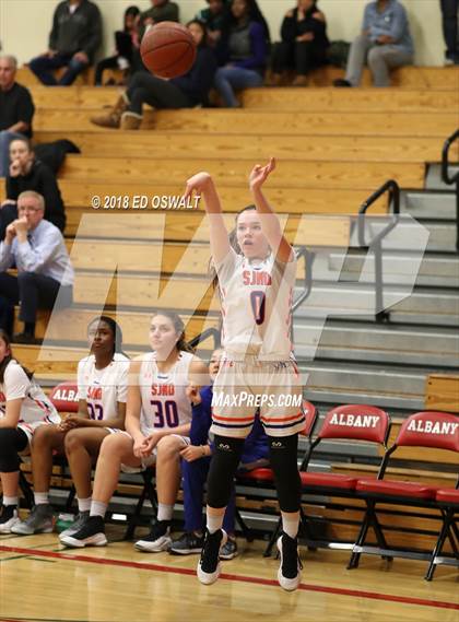 Thumbnail 3 in St. Joseph Notre Dame vs. Arcata (CIF NCS D4 Final) photogallery.