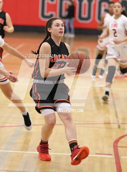 Thumbnail 3 in St. Joseph Notre Dame vs. Arcata (CIF NCS D4 Final) photogallery.