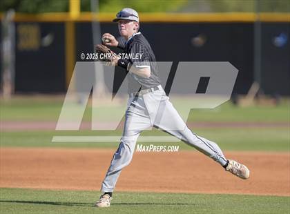 Thumbnail 2 in Horizon Honors @ Glendale Prep Academy (AIA 2A Round 1 Playoff) photogallery.