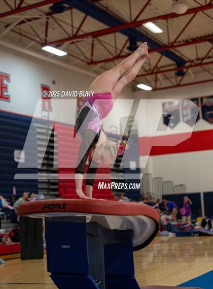 Thumbnail 2 in Patriot Invitational (Vault) photogallery.