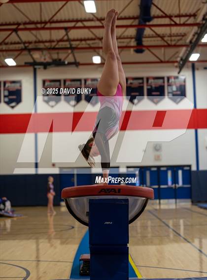 Thumbnail 2 in Patriot Invitational (Vault) photogallery.
