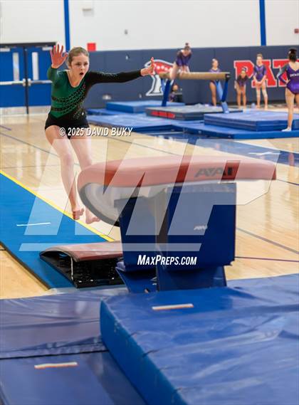 Thumbnail 1 in Patriot Invitational (Vault) photogallery.