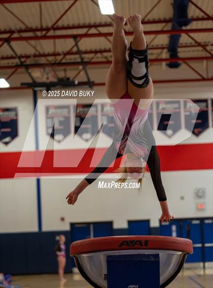 Thumbnail 1 in Patriot Invitational (Vault) photogallery.