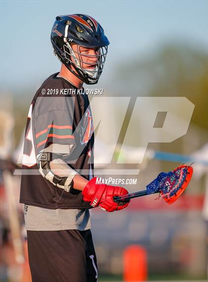 Thumbnail 1 in Wayne vs Livonia (Section 5 Class C Semifinal) photogallery.
