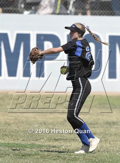 Thumbnail 2 in Norco vs. Mater Dei (CIF-SS D1 Playoffs) photogallery.