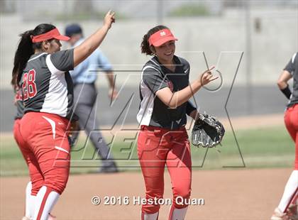 Thumbnail 3 in Norco vs. Mater Dei (CIF-SS D1 Playoffs) photogallery.