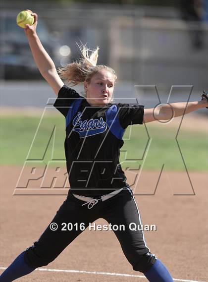 Thumbnail 1 in Norco vs. Mater Dei (CIF-SS D1 Playoffs) photogallery.