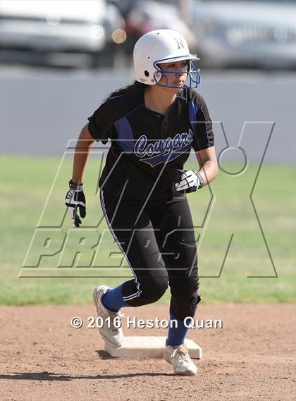 Thumbnail 3 in Norco vs. Mater Dei (CIF-SS D1 Playoffs) photogallery.