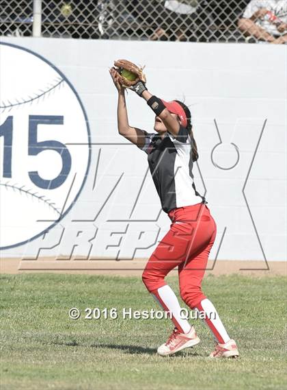 Thumbnail 3 in Norco vs. Mater Dei (CIF-SS D1 Playoffs) photogallery.