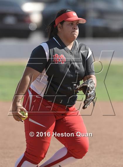 Thumbnail 2 in Norco vs. Mater Dei (CIF-SS D1 Playoffs) photogallery.