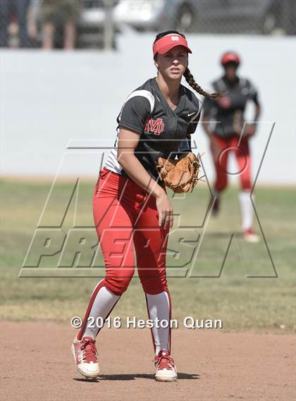 Thumbnail 3 in Norco vs. Mater Dei (CIF-SS D1 Playoffs) photogallery.