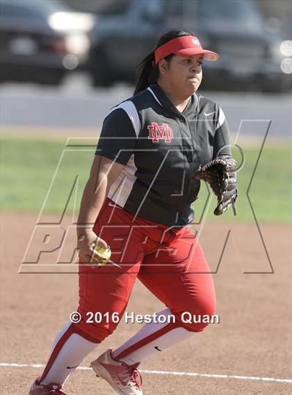 Thumbnail 1 in Norco vs. Mater Dei (CIF-SS D1 Playoffs) photogallery.