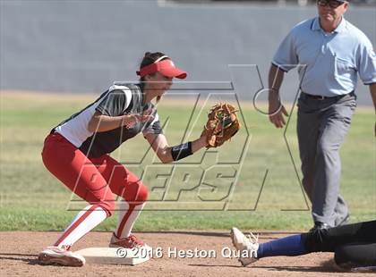 Thumbnail 3 in Norco vs. Mater Dei (CIF-SS D1 Playoffs) photogallery.