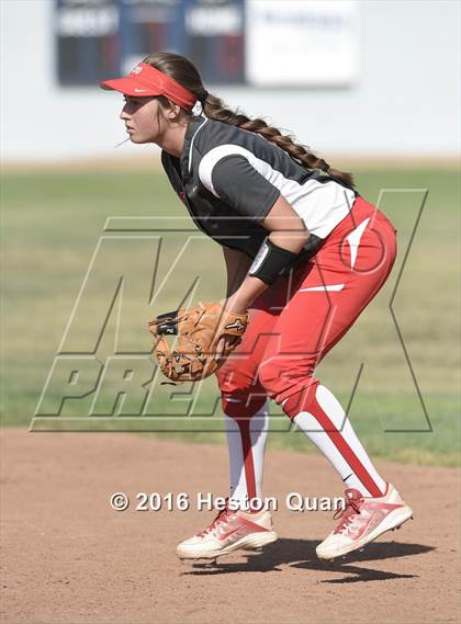 Thumbnail 2 in Norco vs. Mater Dei (CIF-SS D1 Playoffs) photogallery.