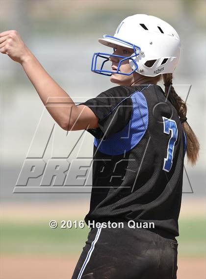 Thumbnail 2 in Norco vs. Mater Dei (CIF-SS D1 Playoffs) photogallery.