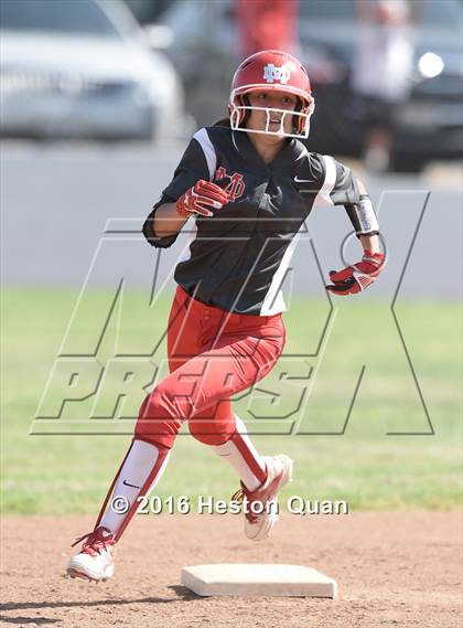Thumbnail 2 in Norco vs. Mater Dei (CIF-SS D1 Playoffs) photogallery.