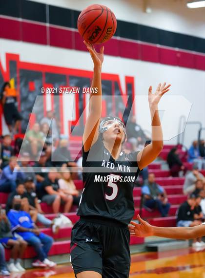 Thumbnail 1 in Mesquite vs. Red Mountain (Lady Blackhawk Invitational) photogallery.
