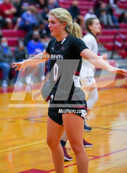 Thumbnail 2 in Mesquite vs. Red Mountain (Lady Blackhawk Invitational) photogallery.