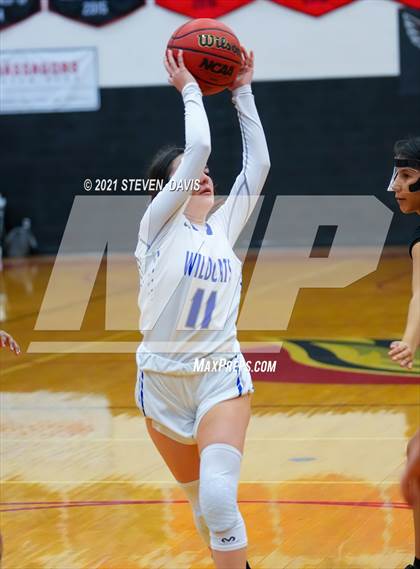 Thumbnail 3 in Mesquite vs. Red Mountain (Lady Blackhawk Invitational) photogallery.