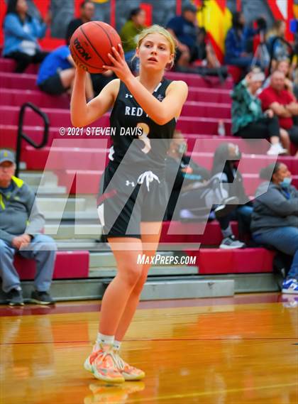 Thumbnail 1 in Mesquite vs. Red Mountain (Lady Blackhawk Invitational) photogallery.