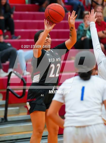 Thumbnail 3 in Mesquite vs. Red Mountain (Lady Blackhawk Invitational) photogallery.