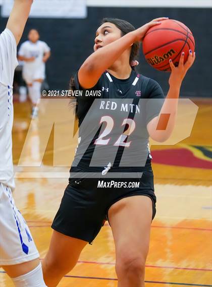 Thumbnail 2 in Mesquite vs. Red Mountain (Lady Blackhawk Invitational) photogallery.