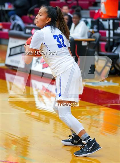 Thumbnail 1 in Mesquite vs. Red Mountain (Lady Blackhawk Invitational) photogallery.