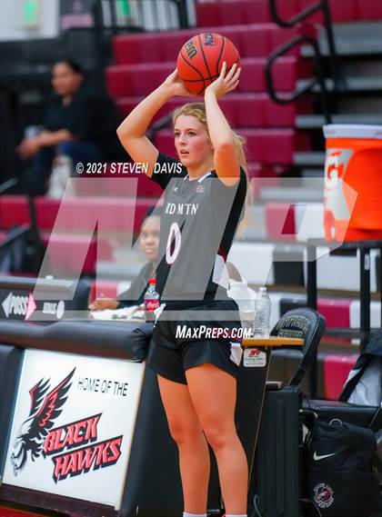 Thumbnail 2 in Mesquite vs. Red Mountain (Lady Blackhawk Invitational) photogallery.