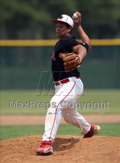 Thumbnail 1 in Vista Ridge @ Rouse photogallery.