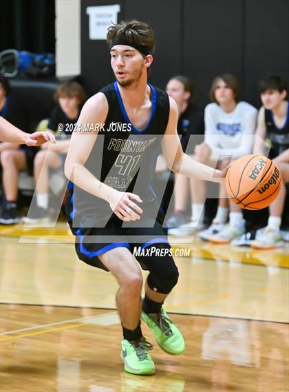 Thumbnail 2 in Desert Christian vs. Fountain Hills (ALA Coyotes Basketball Invitational) photogallery.