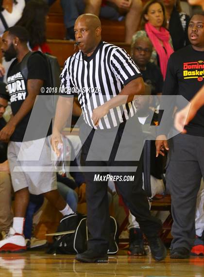 Thumbnail 2 in Redondo Union vs. Dominguez (Katani Classic) photogallery.