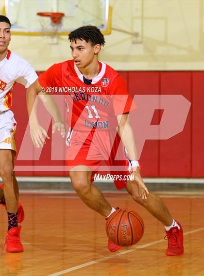 Thumbnail 3 in Redondo Union vs. Dominguez (Katani Classic) photogallery.