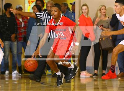 Thumbnail 3 in Redondo Union vs. Dominguez (Katani Classic) photogallery.