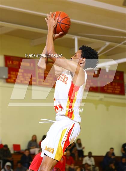 Thumbnail 3 in Redondo Union vs. Dominguez (Katani Classic) photogallery.