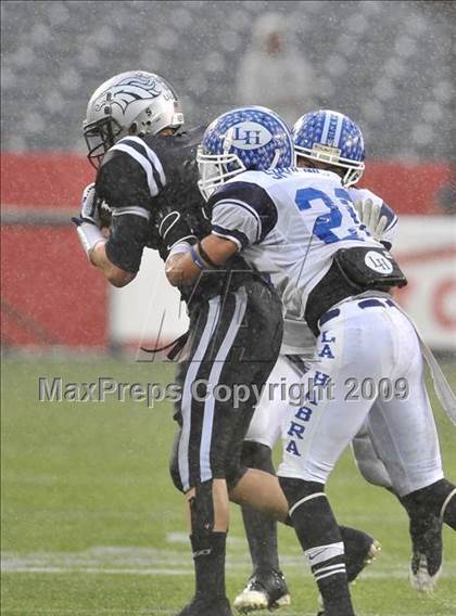 Thumbnail 1 in Trabuco Hills vs. La Habra (CIF SS Southwest Division Final) photogallery.