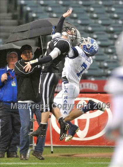 Thumbnail 2 in Trabuco Hills vs. La Habra (CIF SS Southwest Division Final) photogallery.