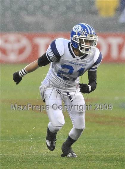 Thumbnail 1 in Trabuco Hills vs. La Habra (CIF SS Southwest Division Final) photogallery.