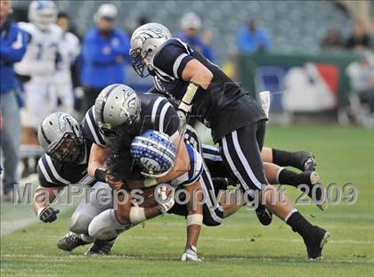 Thumbnail 1 in Trabuco Hills vs. La Habra (CIF SS Southwest Division Final) photogallery.