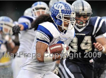 Thumbnail 2 in Trabuco Hills vs. La Habra (CIF SS Southwest Division Final) photogallery.