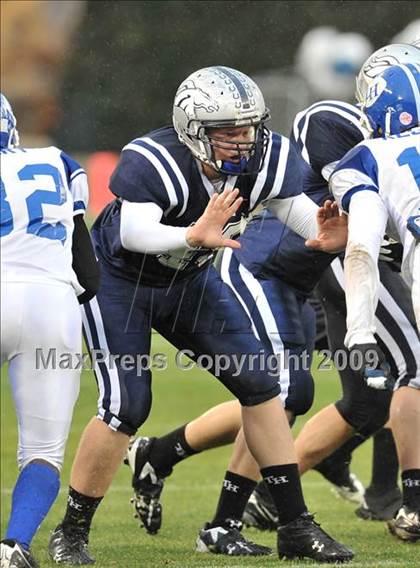 Thumbnail 1 in Trabuco Hills vs. La Habra (CIF SS Southwest Division Final) photogallery.