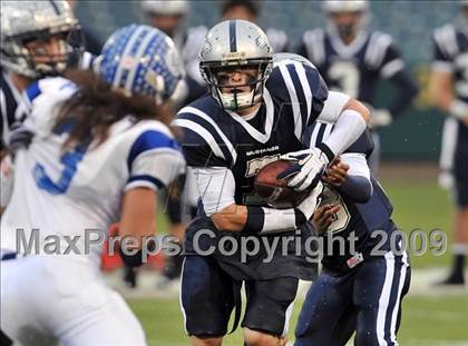 Thumbnail 2 in Trabuco Hills vs. La Habra (CIF SS Southwest Division Final) photogallery.