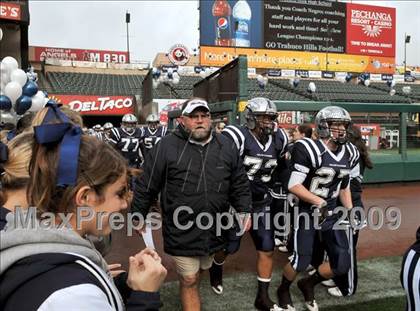 Thumbnail 3 in Trabuco Hills vs. La Habra (CIF SS Southwest Division Final) photogallery.