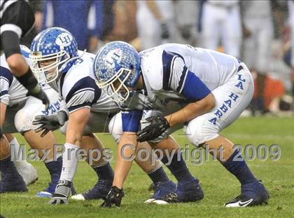 Thumbnail 3 in Trabuco Hills vs. La Habra (CIF SS Southwest Division Final) photogallery.
